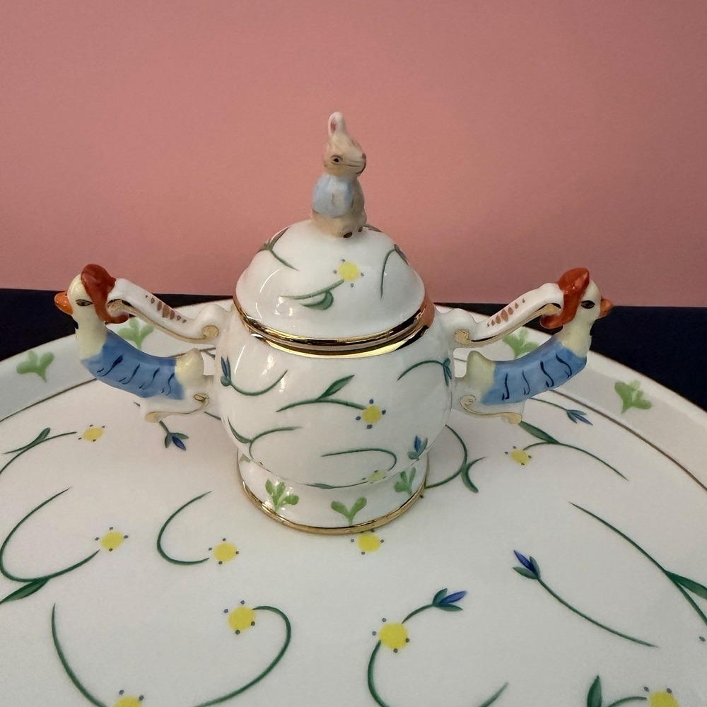 Royal Danube Peter Rabbit Tea Set Elegant Hand Painted Gilt Floral Child's Size - Picture 5 of 12